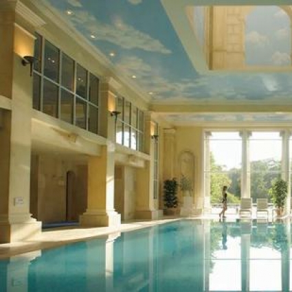 皇室级泳池酒店 这么美还让不让人好好游泳了