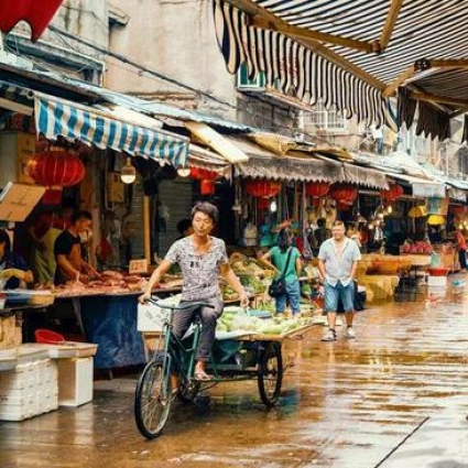 一个人若走投无路，就放他去菜市场