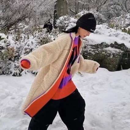 除了UGG，冬日的时髦精还能穿什么又保暖又特别